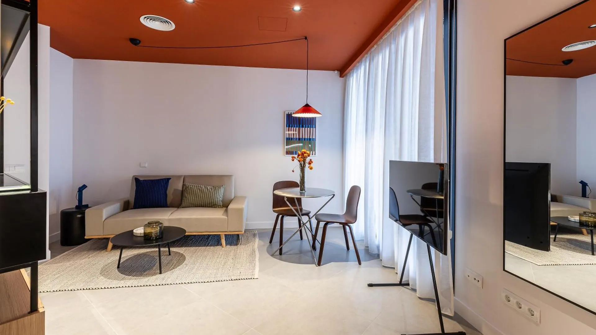 Apartamento Estudios Arturo Soria By Rent Me Madrid