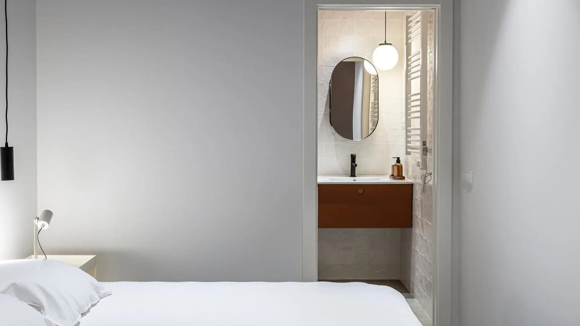 Estudios Arturo Soria By Rent Me Madrid