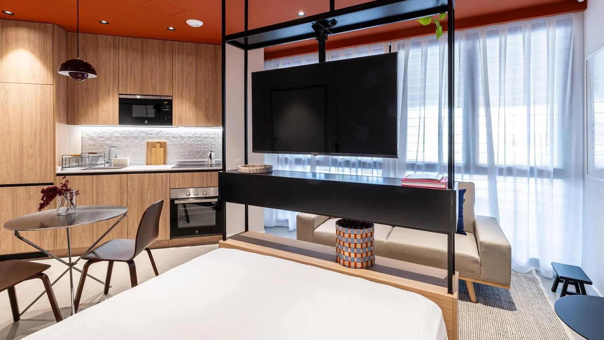 Estudios Arturo Soria By Rent Me Madrid