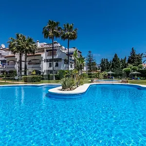 Solguest A 7 Minutos De Puerto Banus 1ª Linea Playa!!! Apartamento Marbella